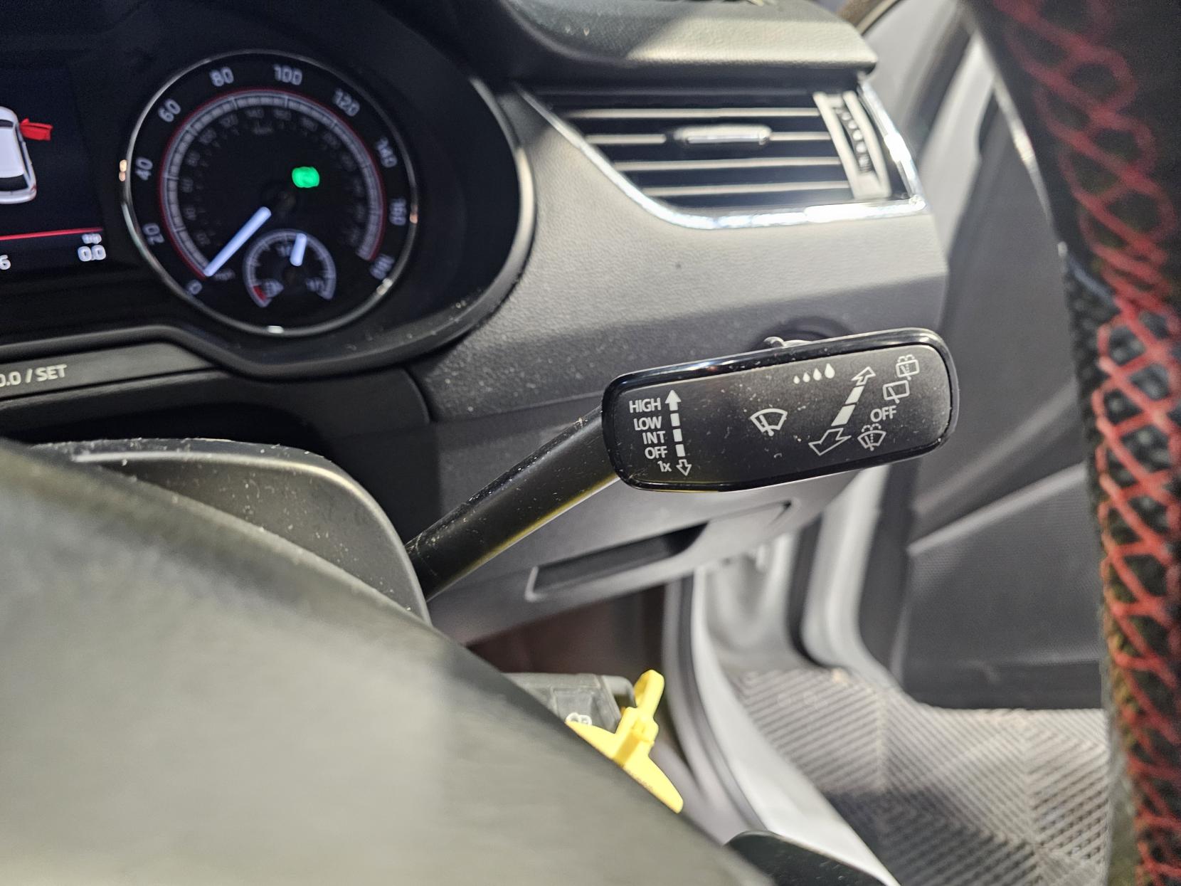 Skoda Octavia 2.0 TSI GPF vRS Estate 5dr Petrol DSG Euro 6 (s/s) (245 ps)