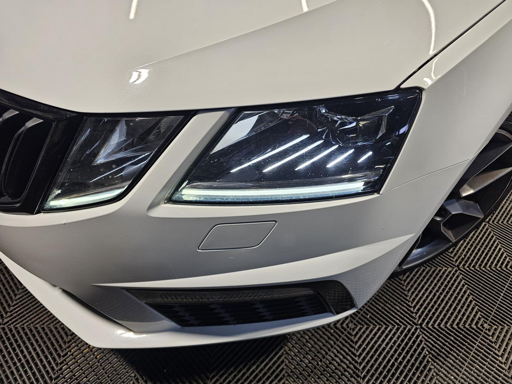 Skoda Octavia 2.0 TSI GPF vRS Estate 5dr Petrol DSG Euro 6 (s/s) (245 ps)