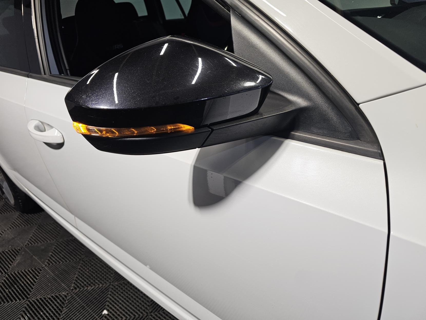 Skoda Octavia 2.0 TSI GPF vRS Estate 5dr Petrol DSG Euro 6 (s/s) (245 ps)