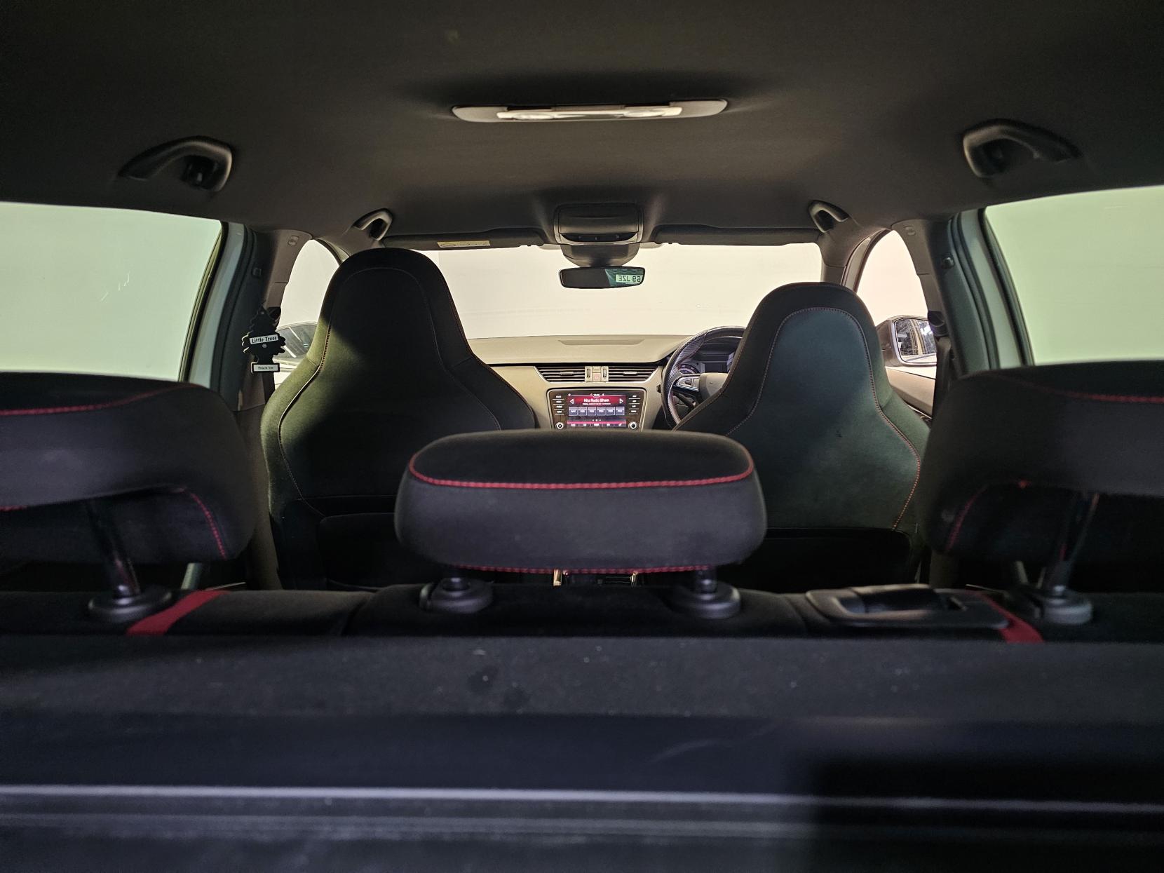 Skoda Octavia 2.0 TSI GPF vRS Estate 5dr Petrol DSG Euro 6 (s/s) (245 ps)