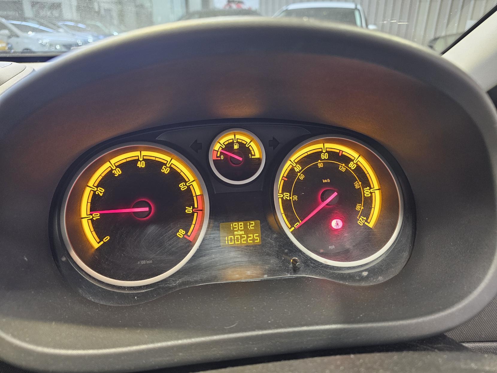 Vauxhall Corsa 1.2 16V Limited Edition Hatchback 3dr Petrol Manual Euro 5 (85 ps)