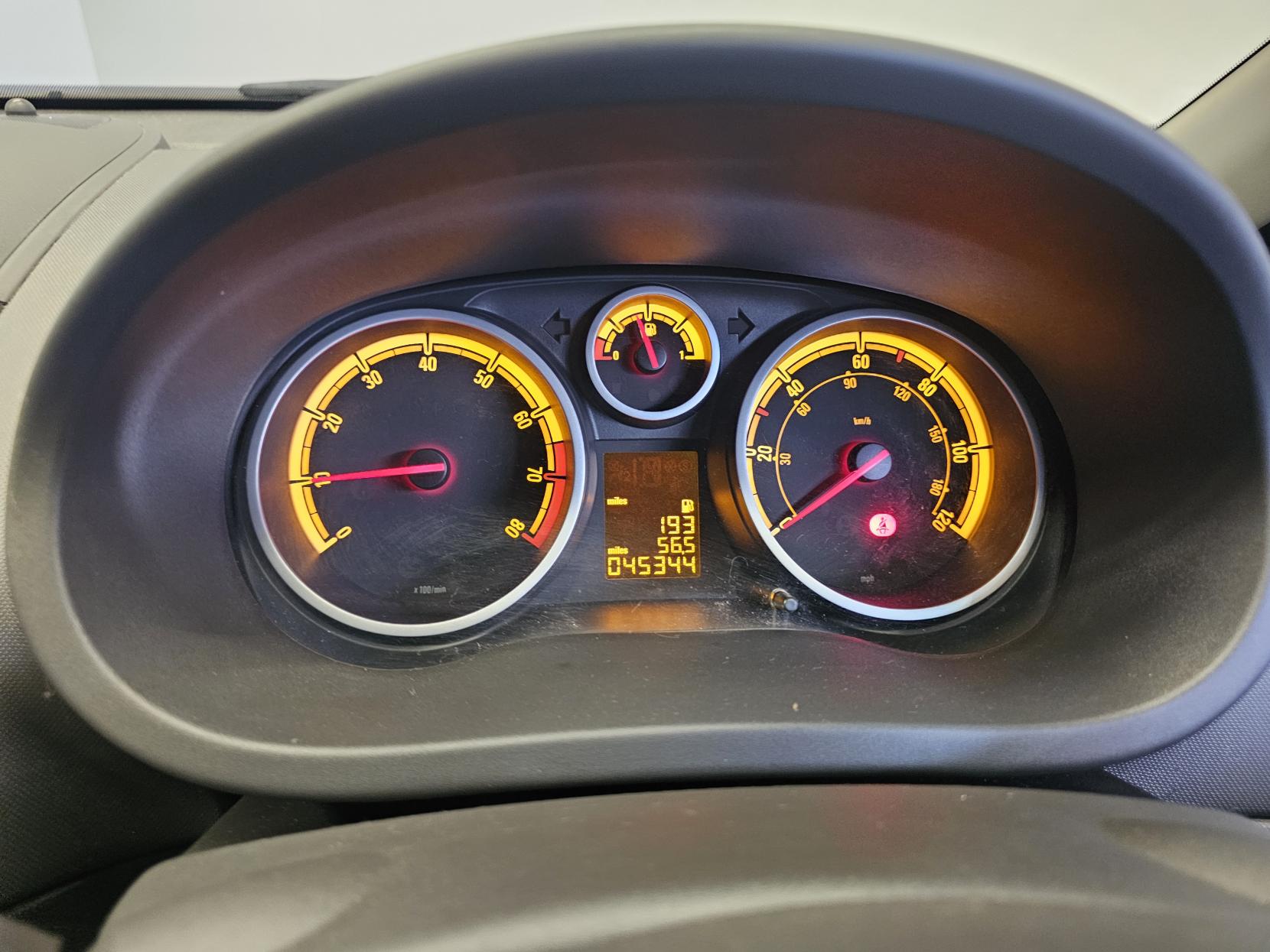 Vauxhall Corsa 1.2 16V Limited Edition Hatchback 3dr Petrol Manual Euro 5 (85 ps)