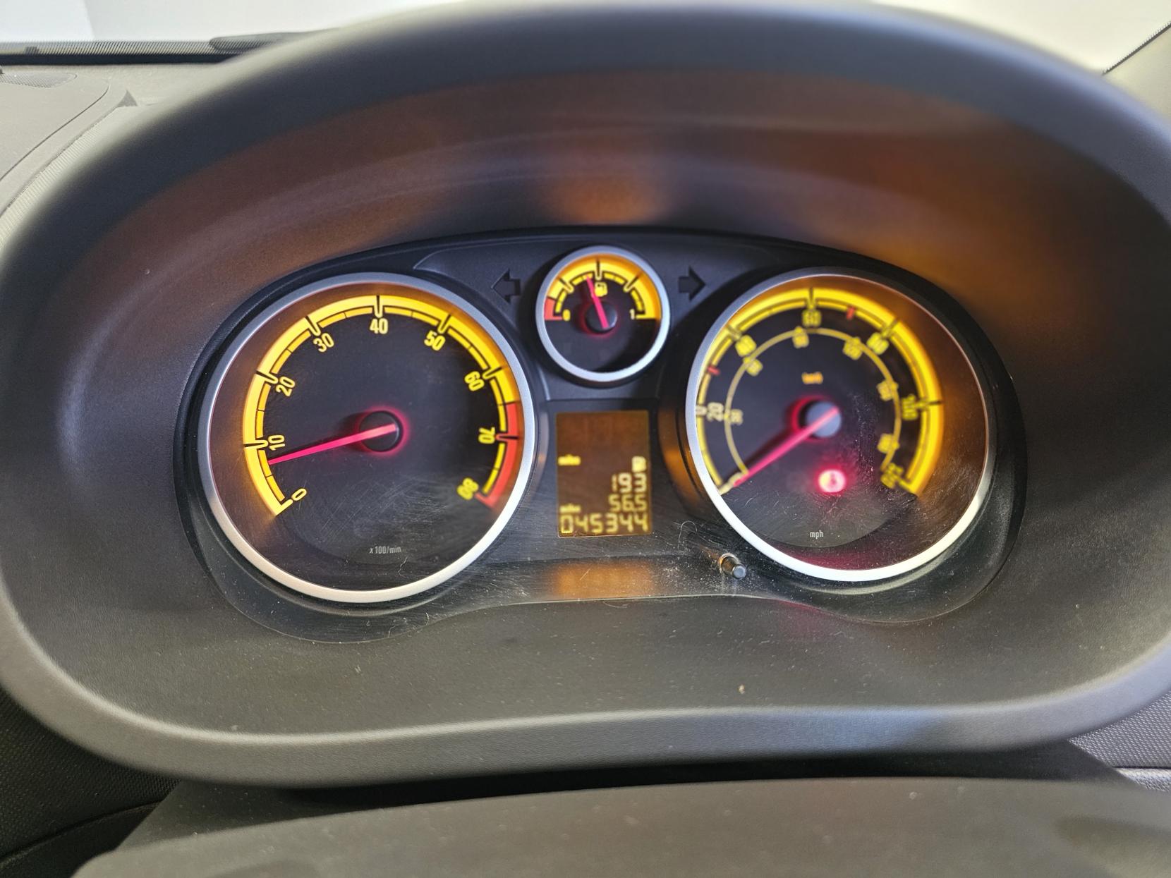 Vauxhall Corsa 1.2 16V Limited Edition Hatchback 3dr Petrol Manual Euro 5 (85 ps)