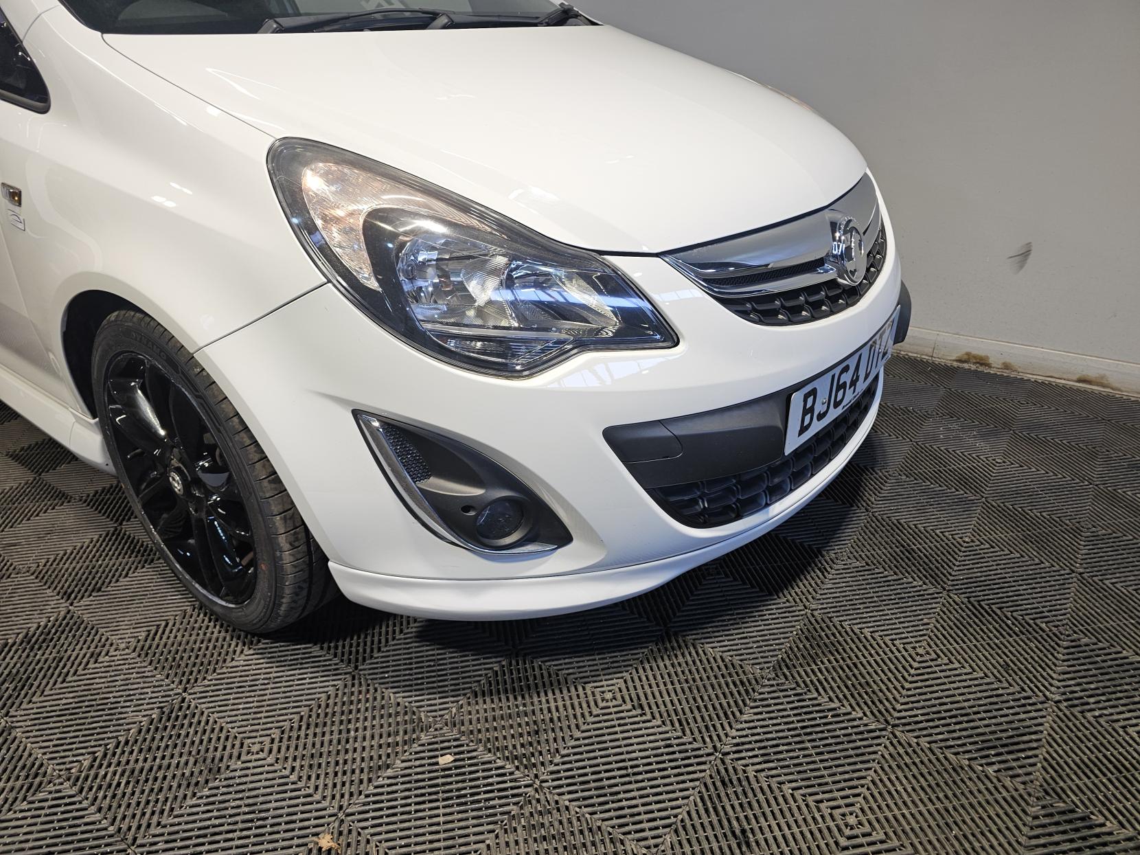 Vauxhall Corsa 1.2 16V Limited Edition Hatchback 3dr Petrol Manual Euro 5 (85 ps)