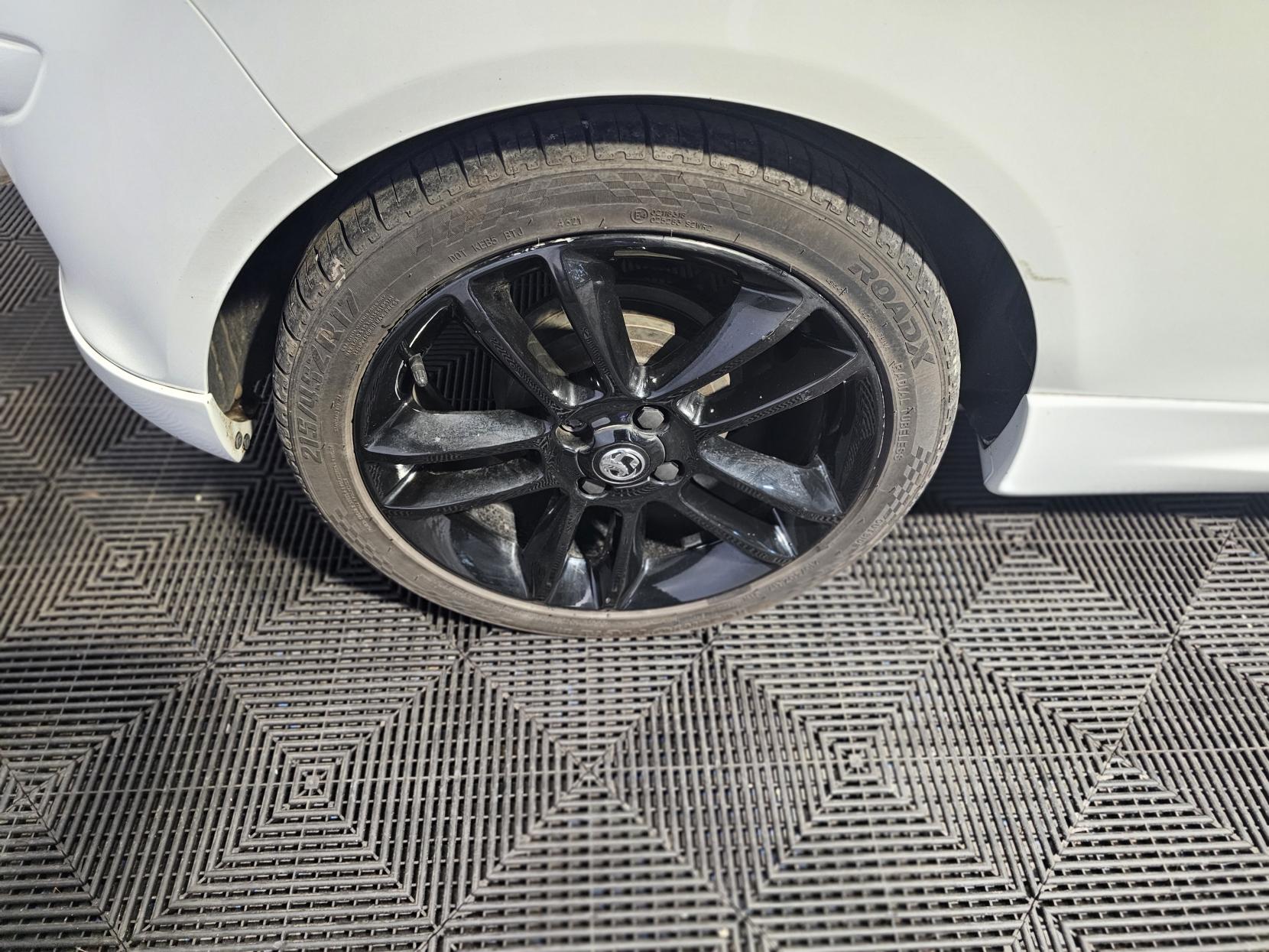 Vauxhall Corsa 1.2 16V Limited Edition Hatchback 3dr Petrol Manual Euro 5 (85 ps)