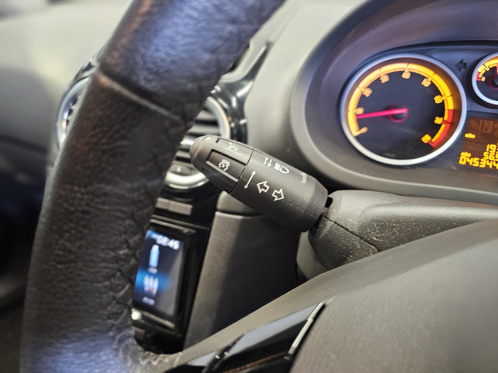 Vauxhall Corsa 1.2 16V Limited Edition Hatchback 3dr Petrol Manual Euro 5 (85 ps)