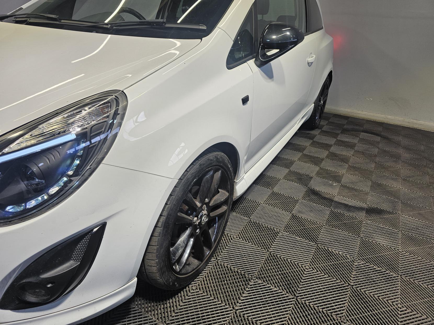 Vauxhall Corsa 1.2 16V Limited Edition Hatchback 3dr Petrol Manual Euro 5 (85 ps)
