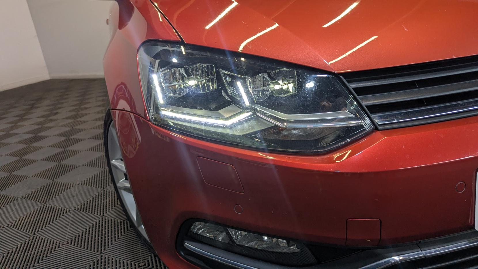 Volkswagen Polo 1.2 TSI BlueMotion Tech SEL Hatchback 5dr Petrol Manual Euro 6 (s/s) (110 ps)