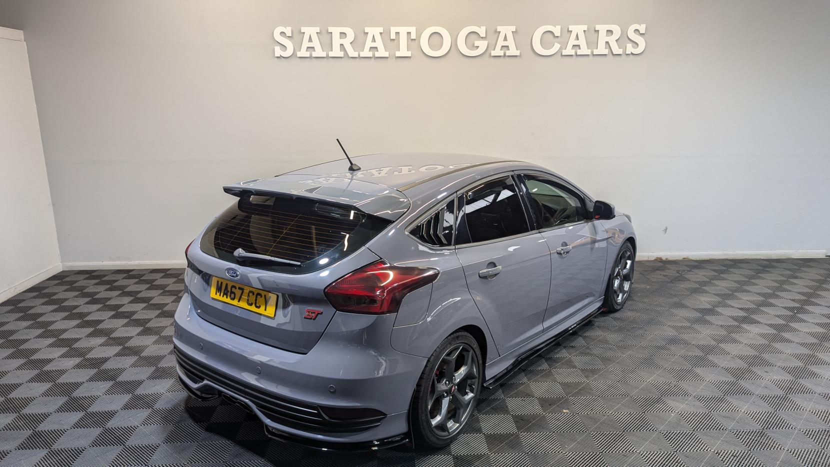 Ford Focus 2.0 TDCi ST-3 Hatchback 5dr Diesel Manual Euro 6 (s/s) (185 ps)