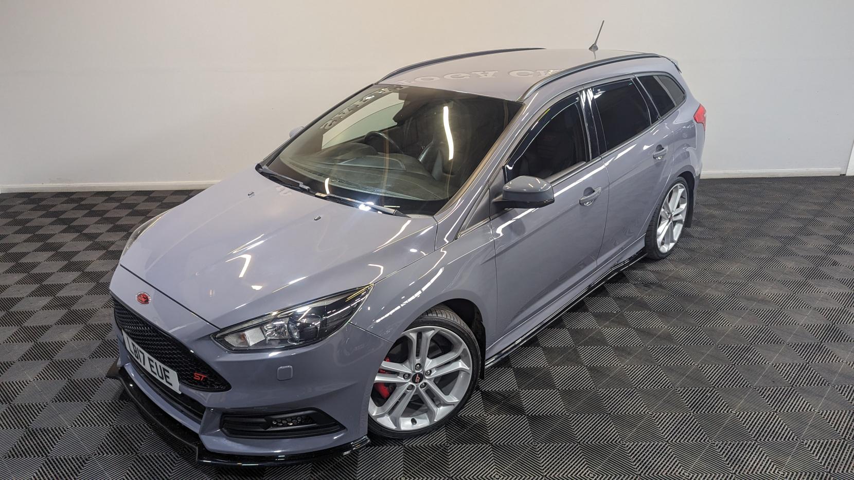 Ford Focus 2.0 TDCi ST-3 Estate 5dr Diesel Manual Euro 6 (s/s) (185 ps)
