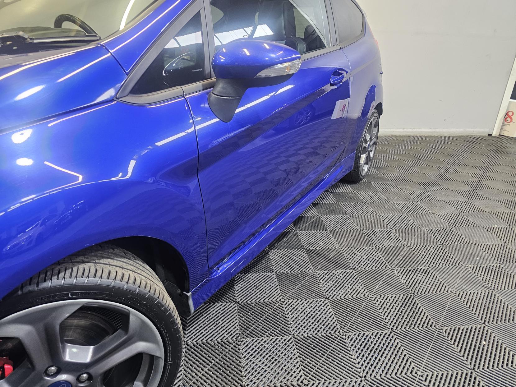 Ford Fiesta 1.6T EcoBoost ST-3 Hatchback 3dr Petrol Manual Euro 6 (182 ps)