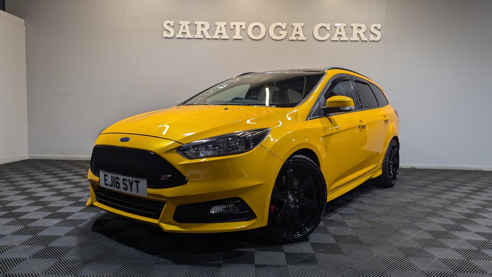 Ford Focus 2.0T EcoBoost ST-2 Estate 5dr Petrol Manual Euro 6 (s/s) (250 ps)