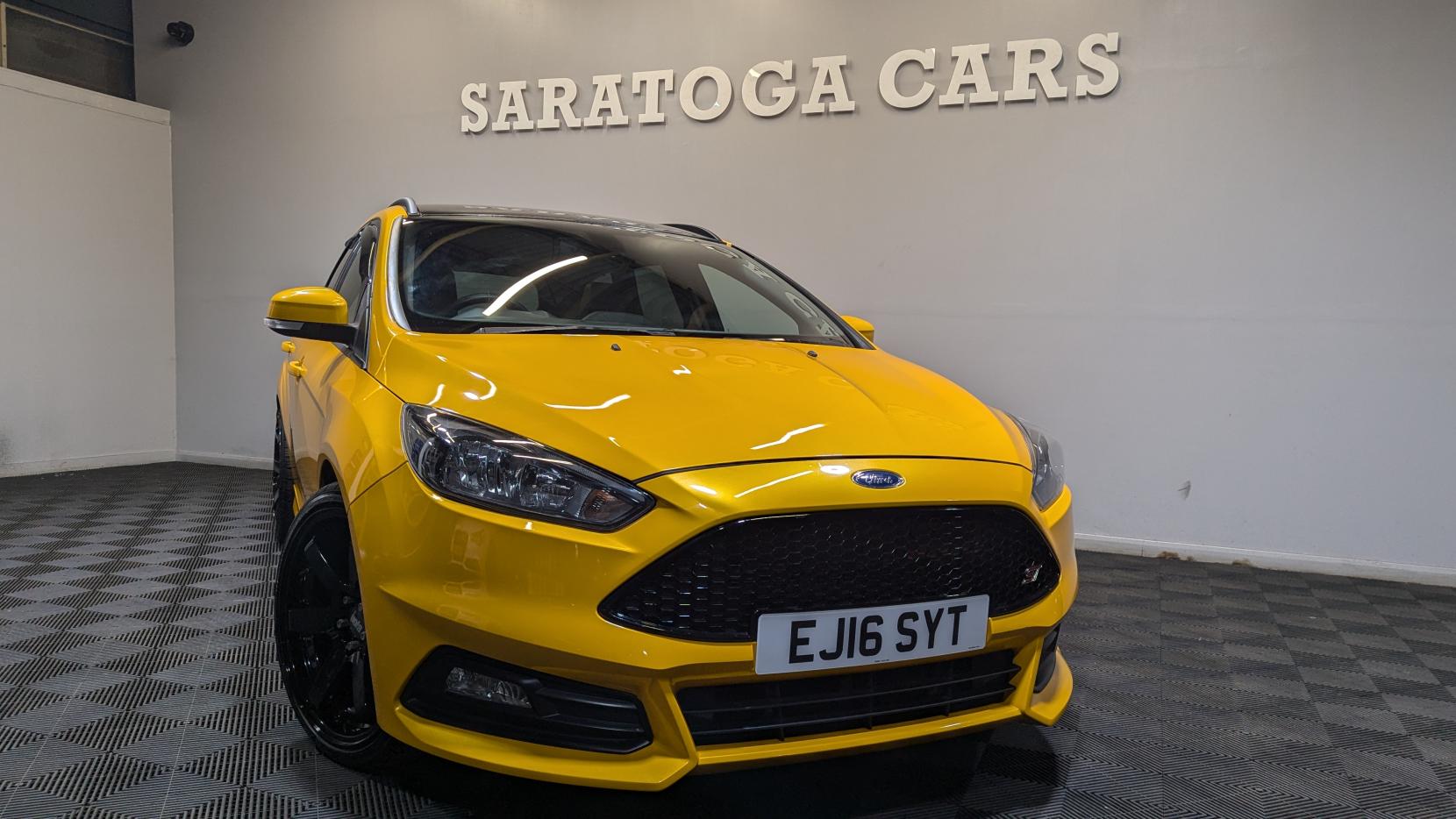 Ford Focus 2.0T EcoBoost ST-2 Estate 5dr Petrol Manual Euro 6 (s/s) (250 ps)