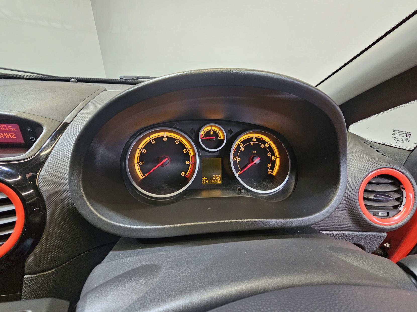Vauxhall Corsa 1.2 16V Limited Edition Hatchback 3dr Petrol Manual Euro 5 (85 ps)