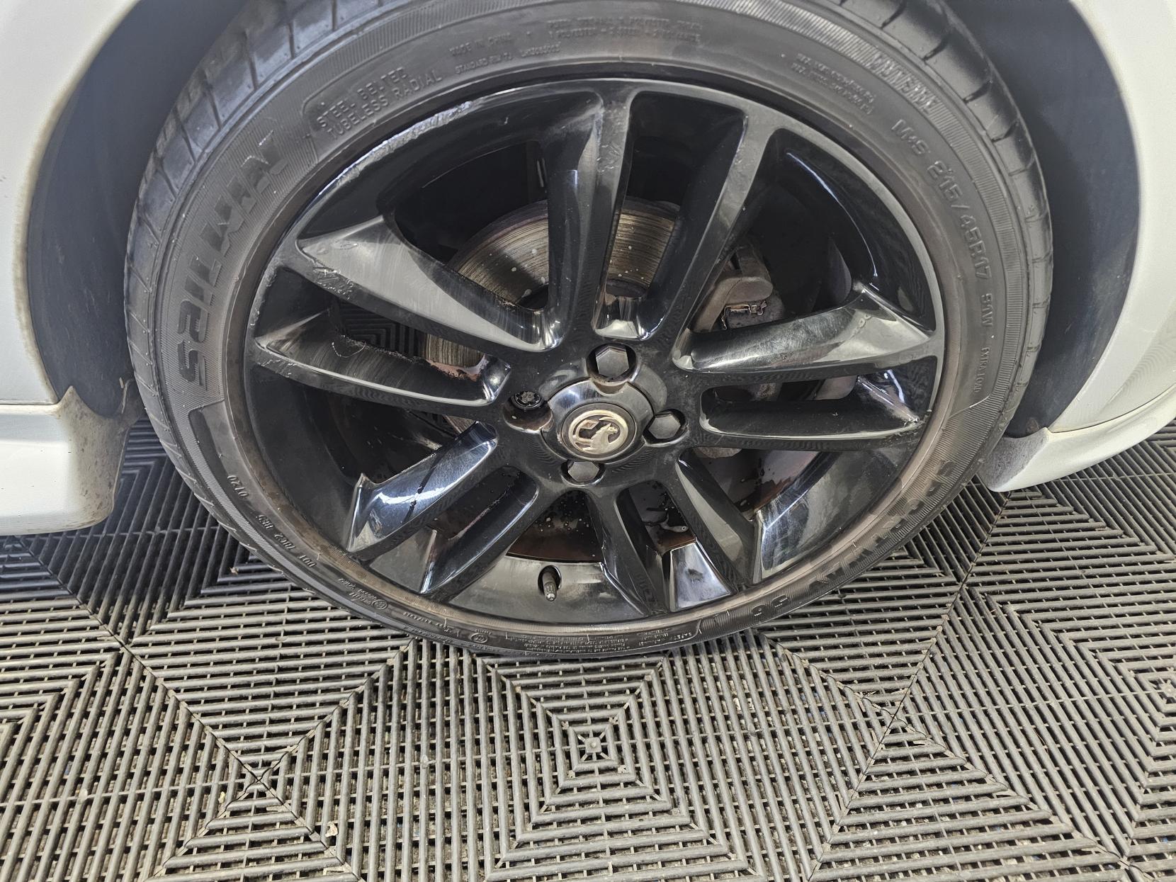 Vauxhall Corsa 1.2 16V Limited Edition Hatchback 3dr Petrol Manual Euro 5 (85 ps)