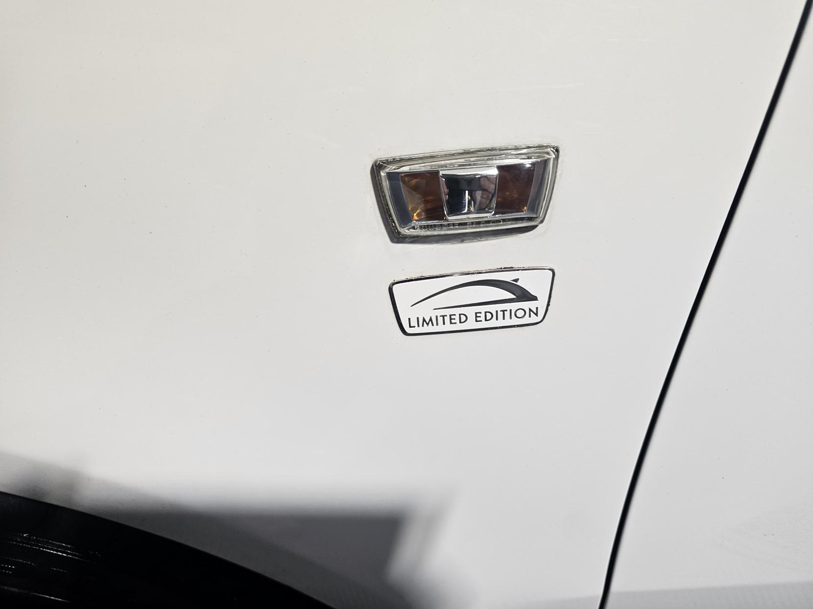 Vauxhall Corsa 1.2 16V Limited Edition Hatchback 3dr Petrol Manual Euro 5 (85 ps)