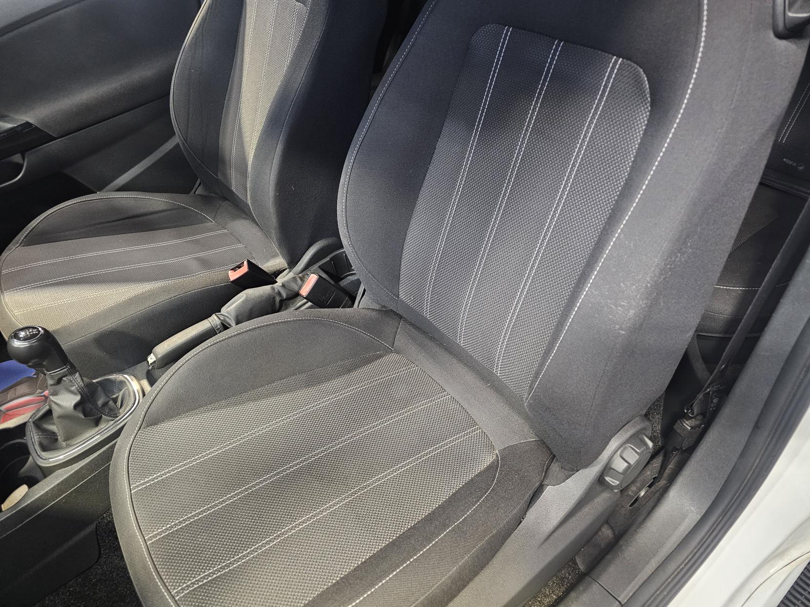 Vauxhall Corsa 1.2 16V Limited Edition Hatchback 3dr Petrol Manual Euro 5 (85 ps)