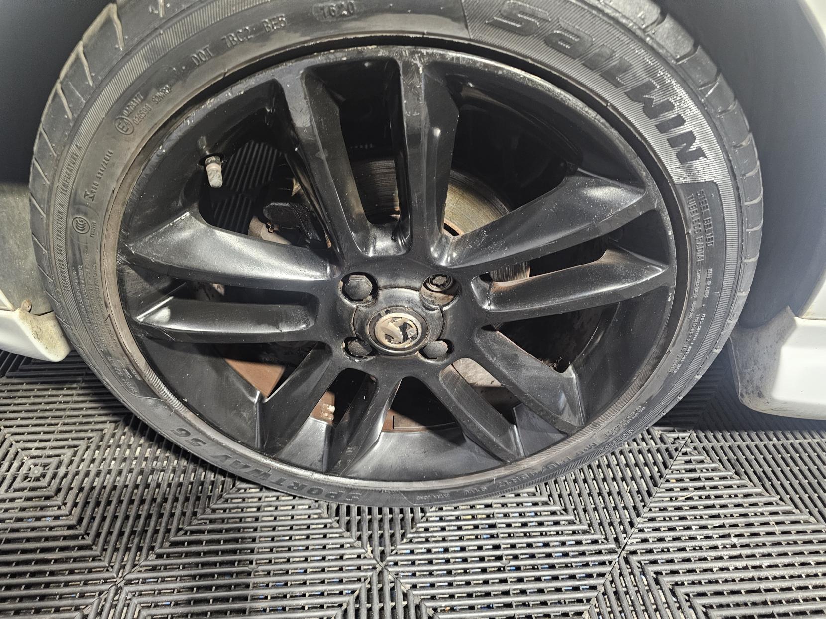 Vauxhall Corsa 1.2 16V Limited Edition Hatchback 3dr Petrol Manual Euro 5 (85 ps)