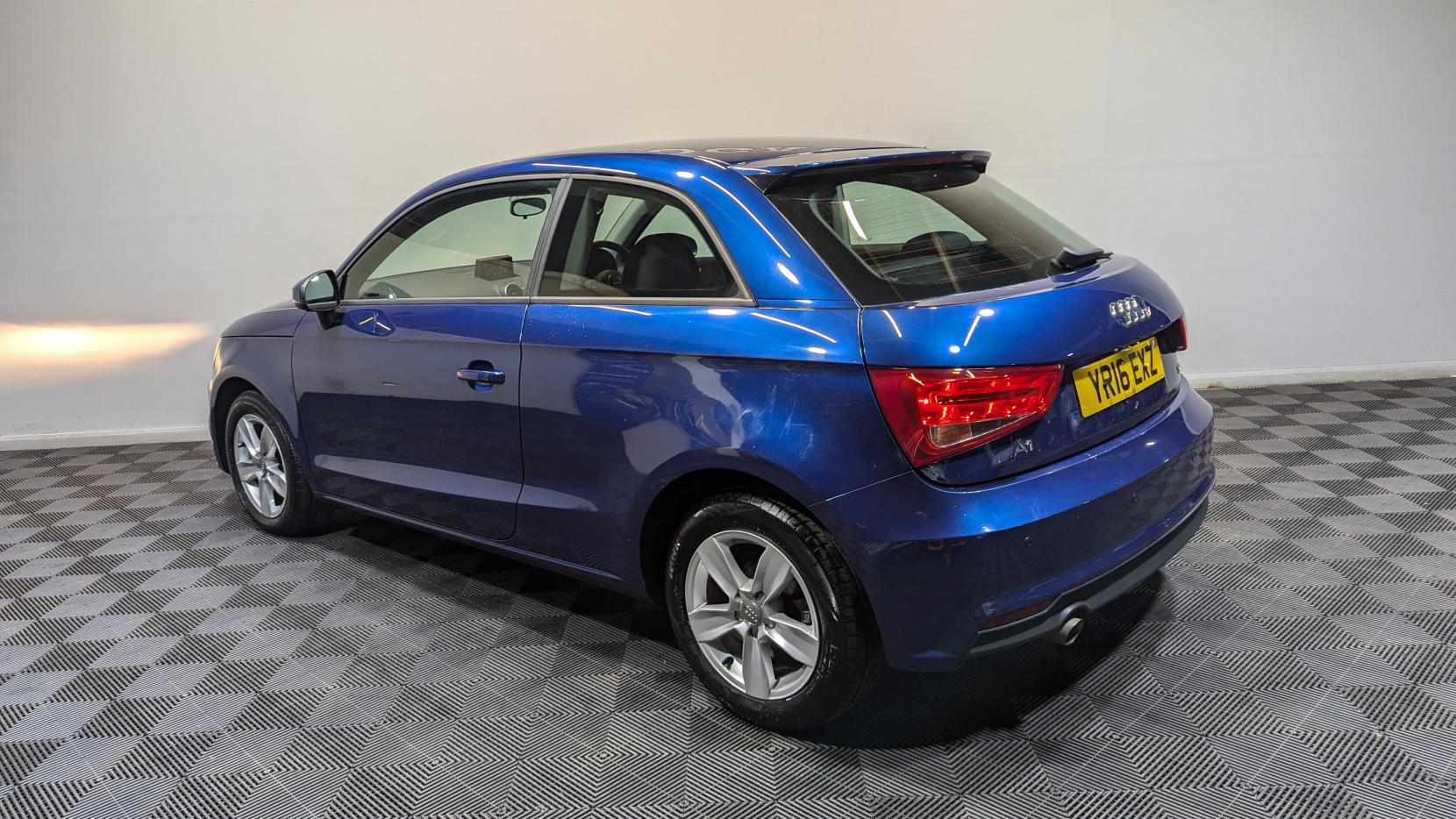 Audi A1 1.6 TDI SE Hatchback 3dr Diesel Manual Euro 6 (s/s) (116 ps)