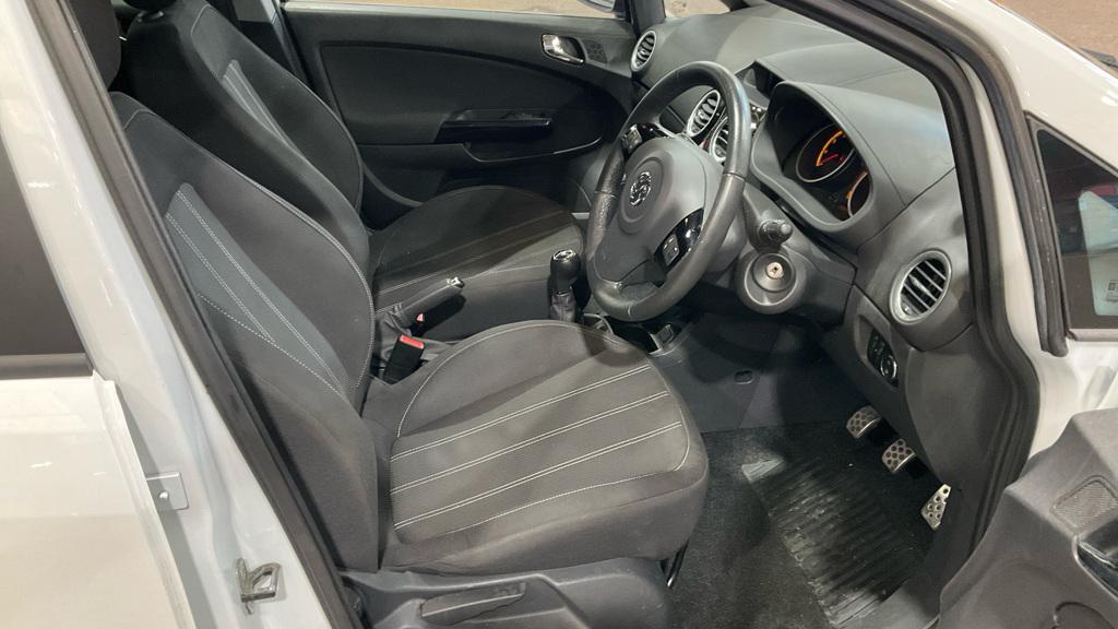 Vauxhall Corsa 1.2 16V Limited Edition Hatchback 5dr Petrol Manual Euro 5 (85 ps)