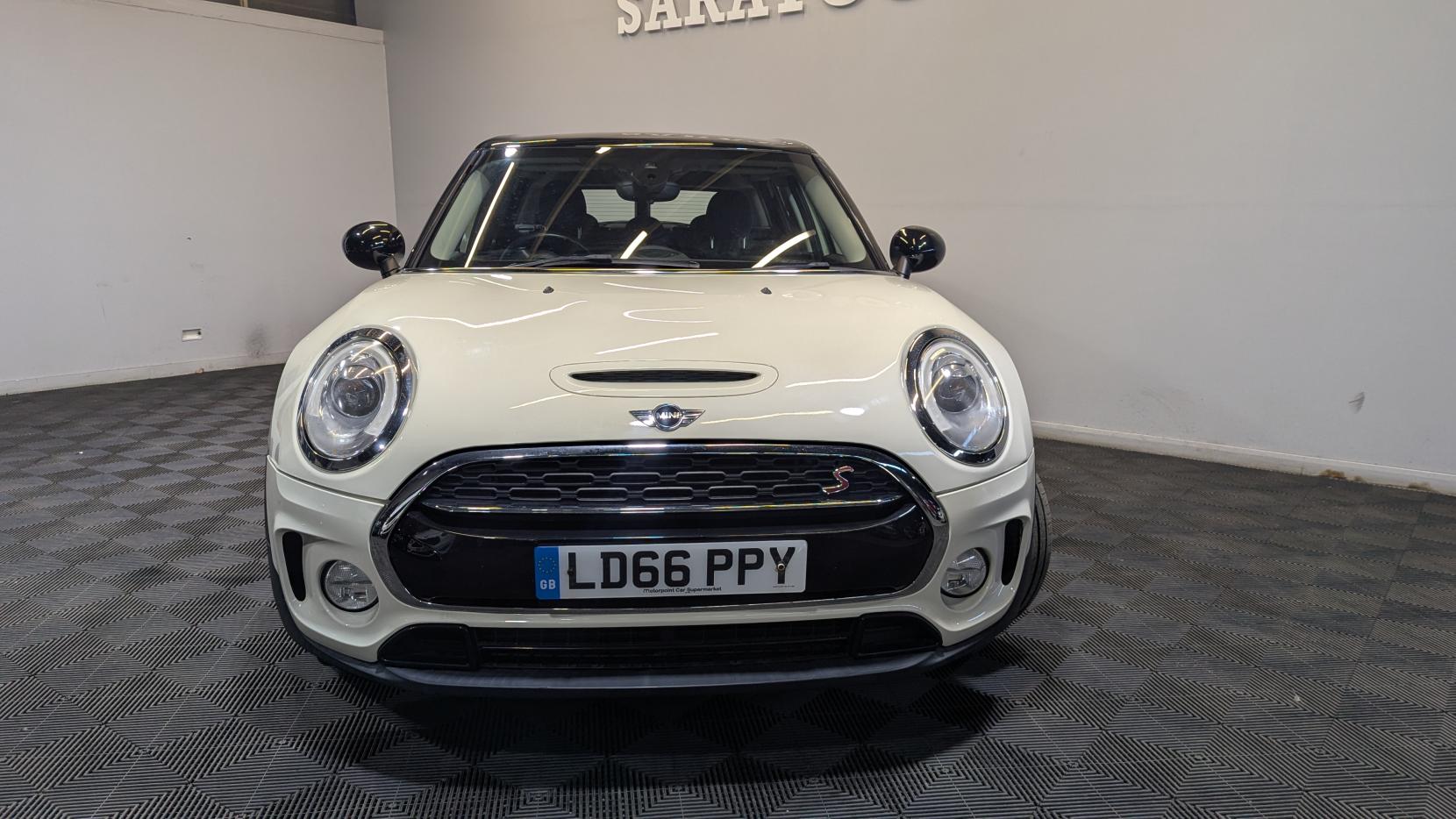 MINI Clubman 2.0 Cooper SD Estate 6dr Diesel Manual Euro 6 (s/s) (190 ps)