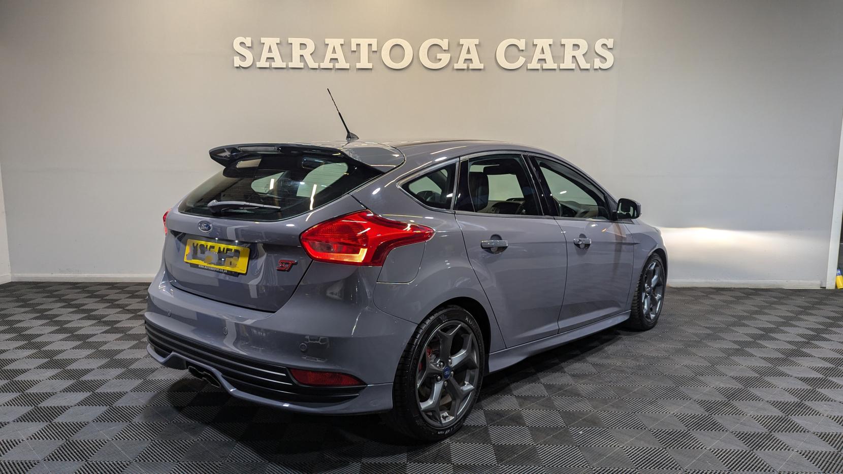 Ford Focus 2.0T EcoBoost ST-3 Hatchback 5dr Petrol Manual Euro 6 (s/s) (250 ps)