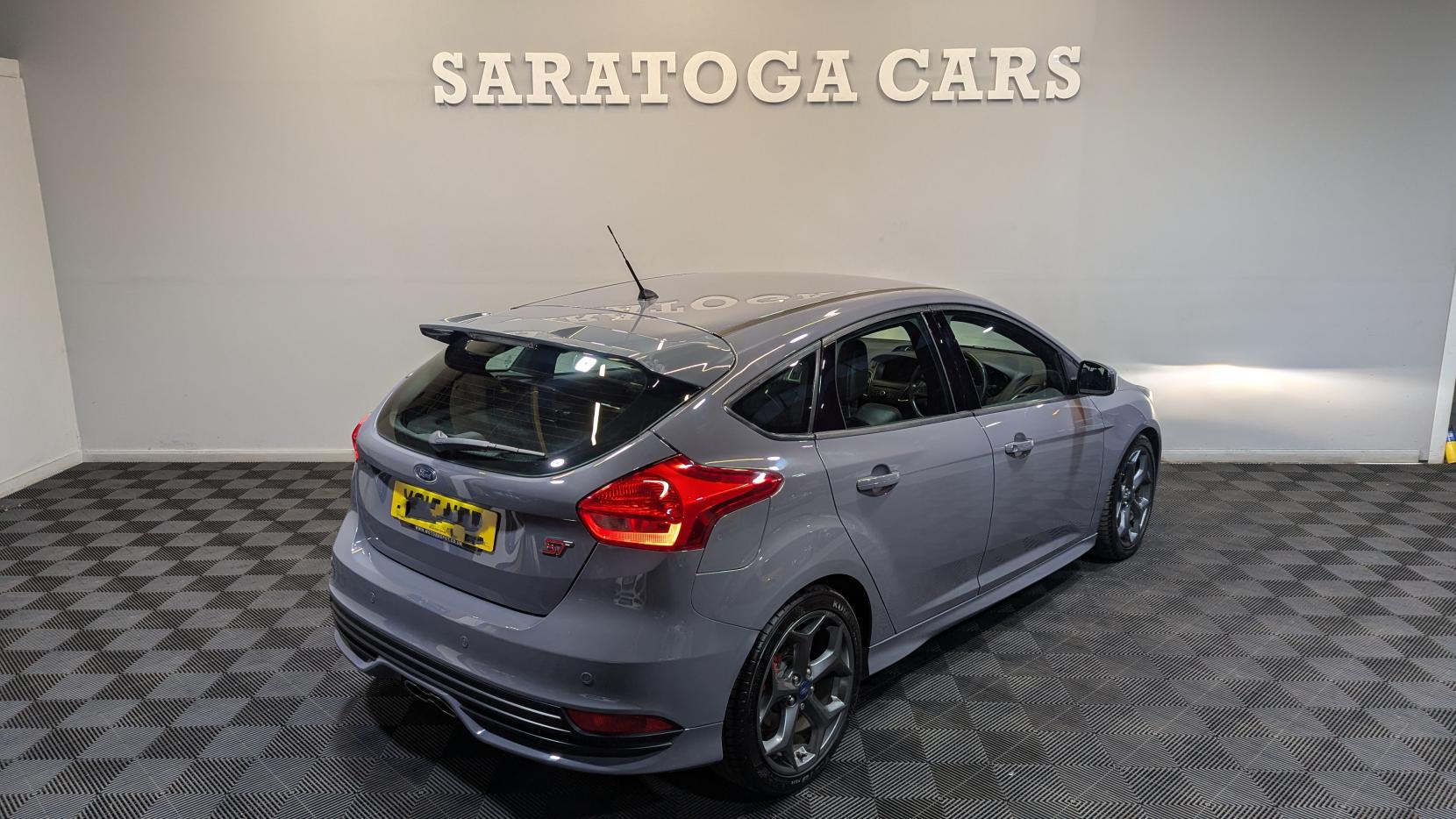 Ford Focus 2.0T EcoBoost ST-3 Hatchback 5dr Petrol Manual Euro 6 (s/s) (250 ps)