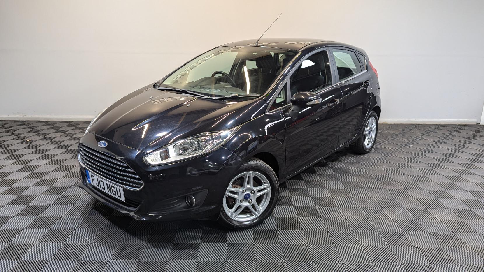 Ford Fiesta 1.0T EcoBoost Zetec Hatchback 5dr Petrol Manual Euro 5 (s/s) (100 ps)