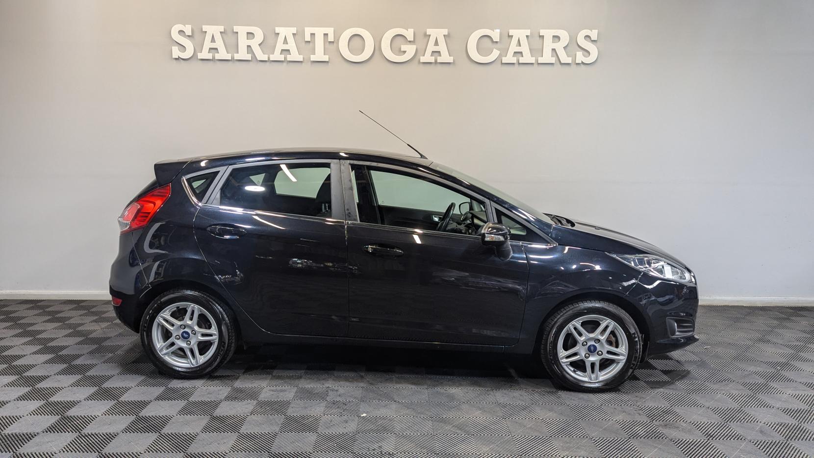 Ford Fiesta 1.0T EcoBoost Zetec Hatchback 5dr Petrol Manual Euro 5 (s/s) (100 ps)