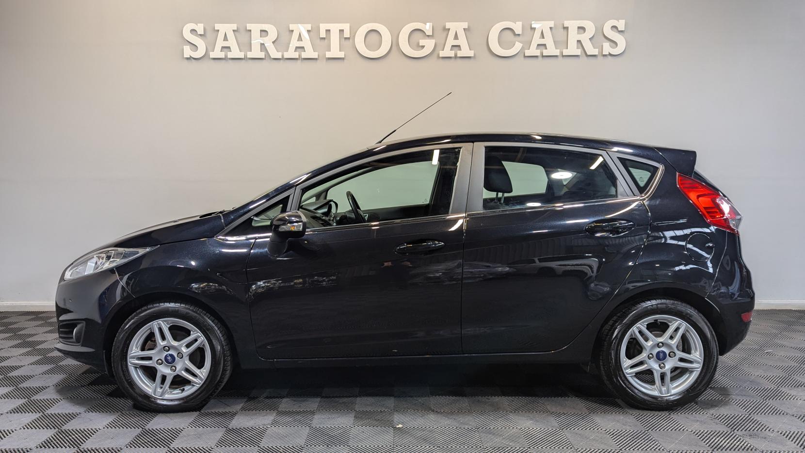 Ford Fiesta 1.0T EcoBoost Zetec Hatchback 5dr Petrol Manual Euro 5 (s/s) (100 ps)