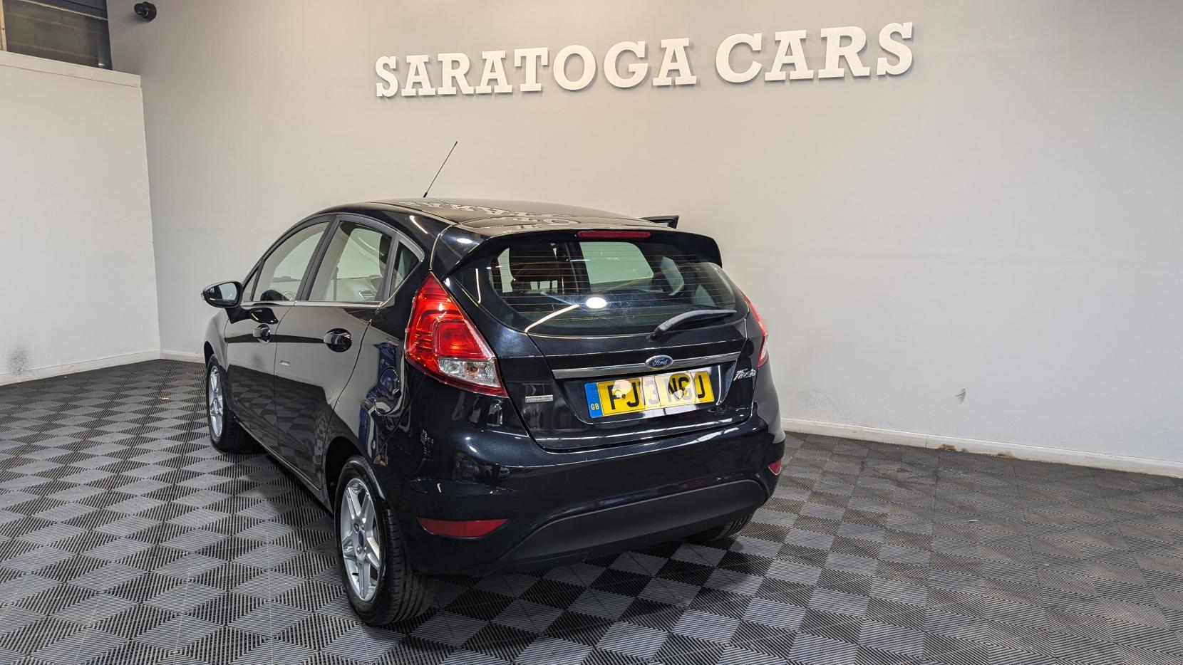 Ford Fiesta 1.0T EcoBoost Zetec Hatchback 5dr Petrol Manual Euro 5 (s/s) (100 ps)