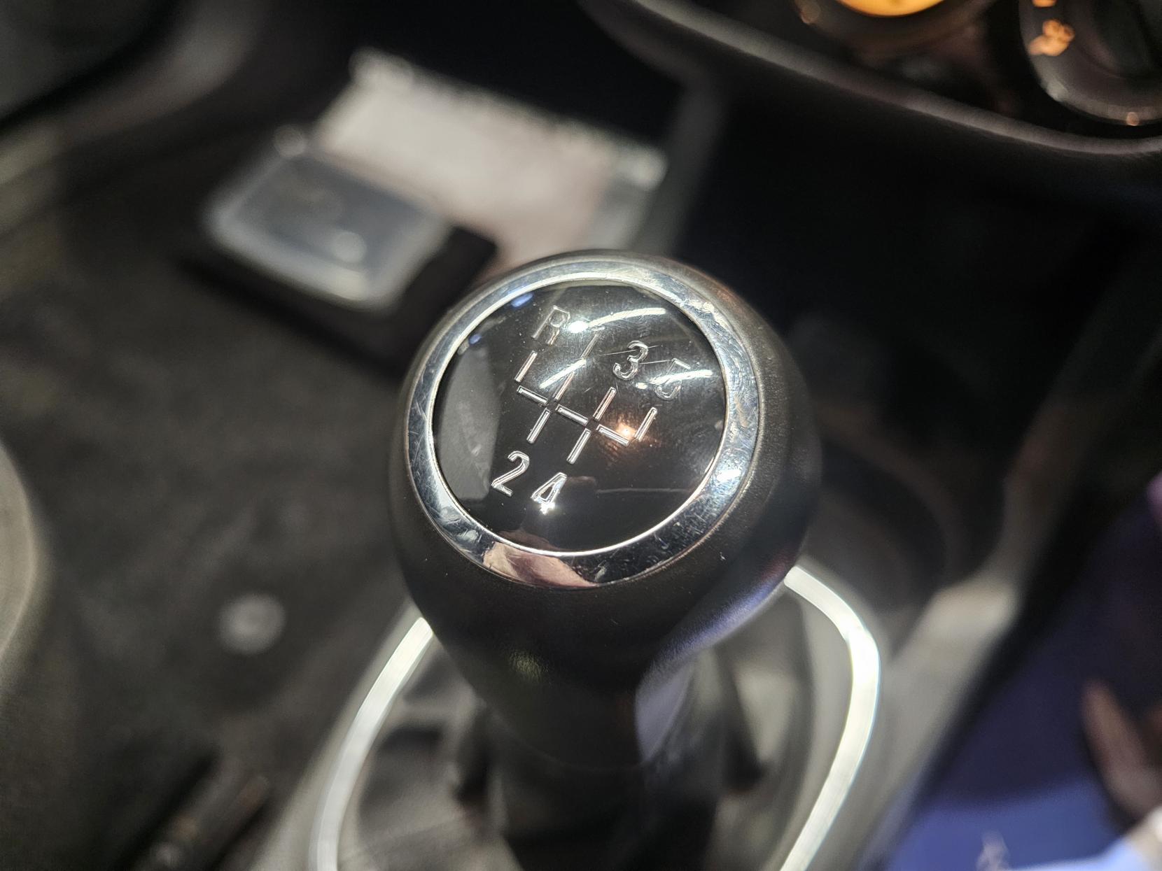 Vauxhall Corsa 1.2 16V Limited Edition Hatchback 3dr Petrol Manual Euro 5 (85 ps)