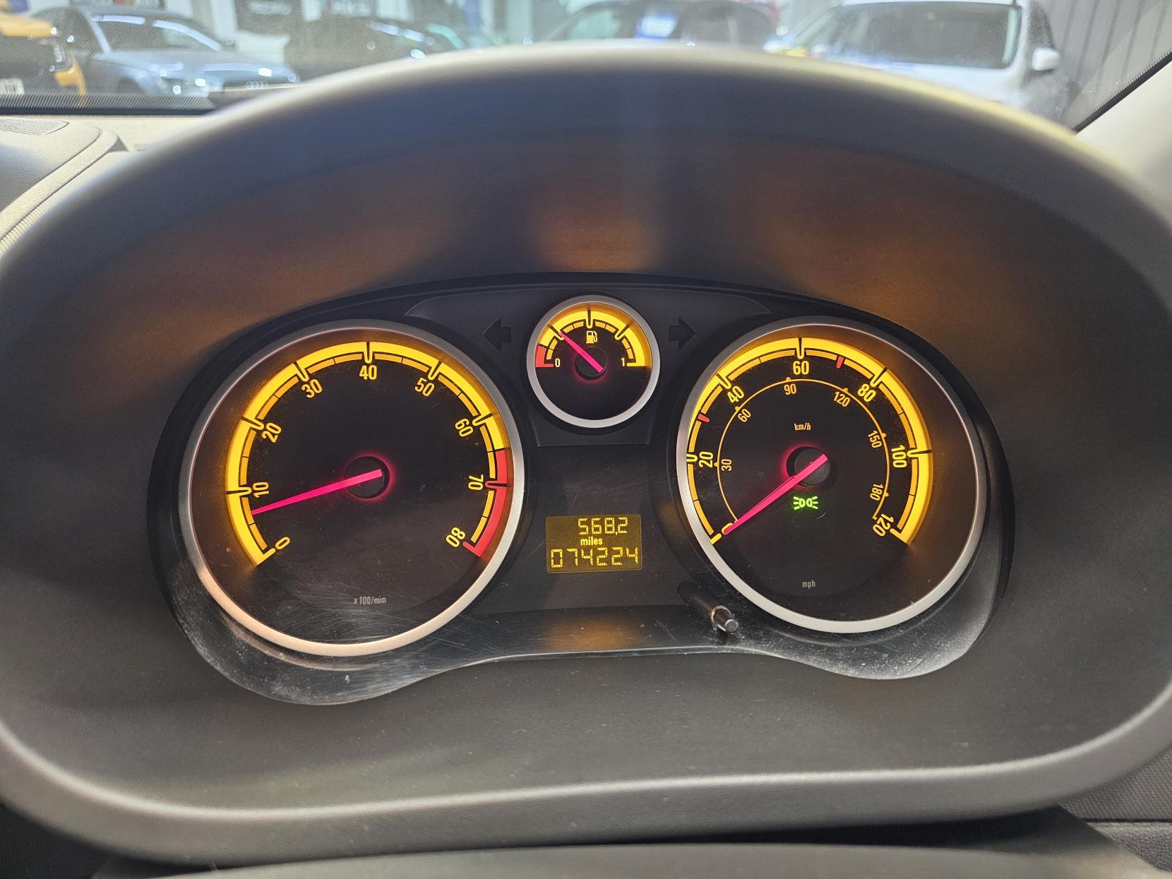 Vauxhall Corsa 1.2 16V Limited Edition Hatchback 3dr Petrol Manual Euro 5 (85 ps)