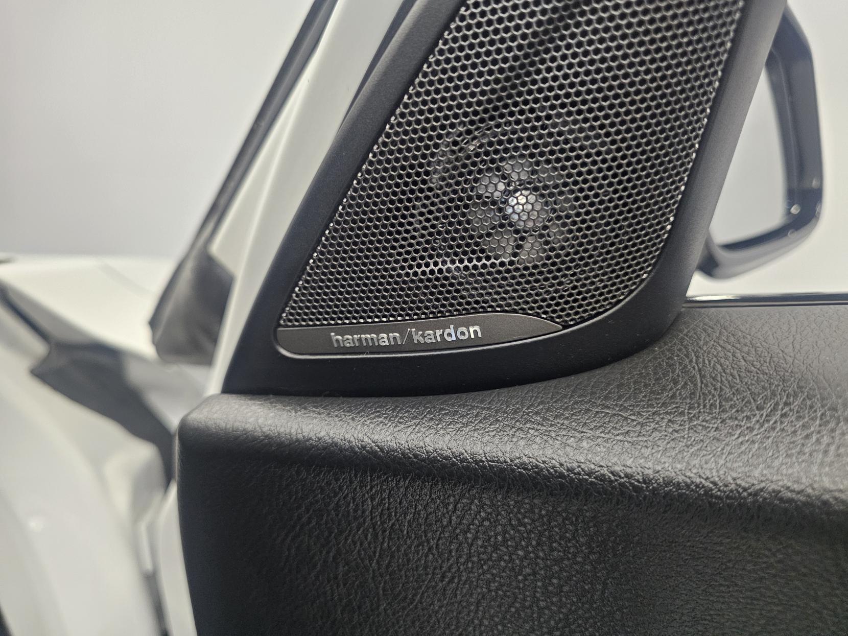 BMW 1 Series 2.0 120d M Sport Shadow Edition Hatchback 5dr Diesel Auto xDrive Euro 6 (s/s) (190 ps)