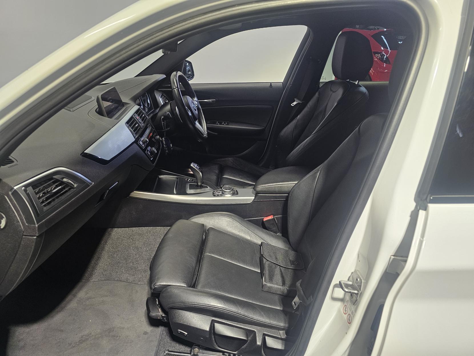 BMW 1 Series 2.0 120d M Sport Shadow Edition Hatchback 5dr Diesel Auto xDrive Euro 6 (s/s) (190 ps)