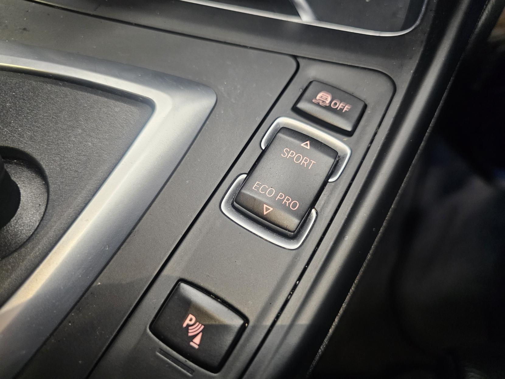 BMW 1 Series 2.0 120d M Sport Shadow Edition Hatchback 5dr Diesel Auto xDrive Euro 6 (s/s) (190 ps)