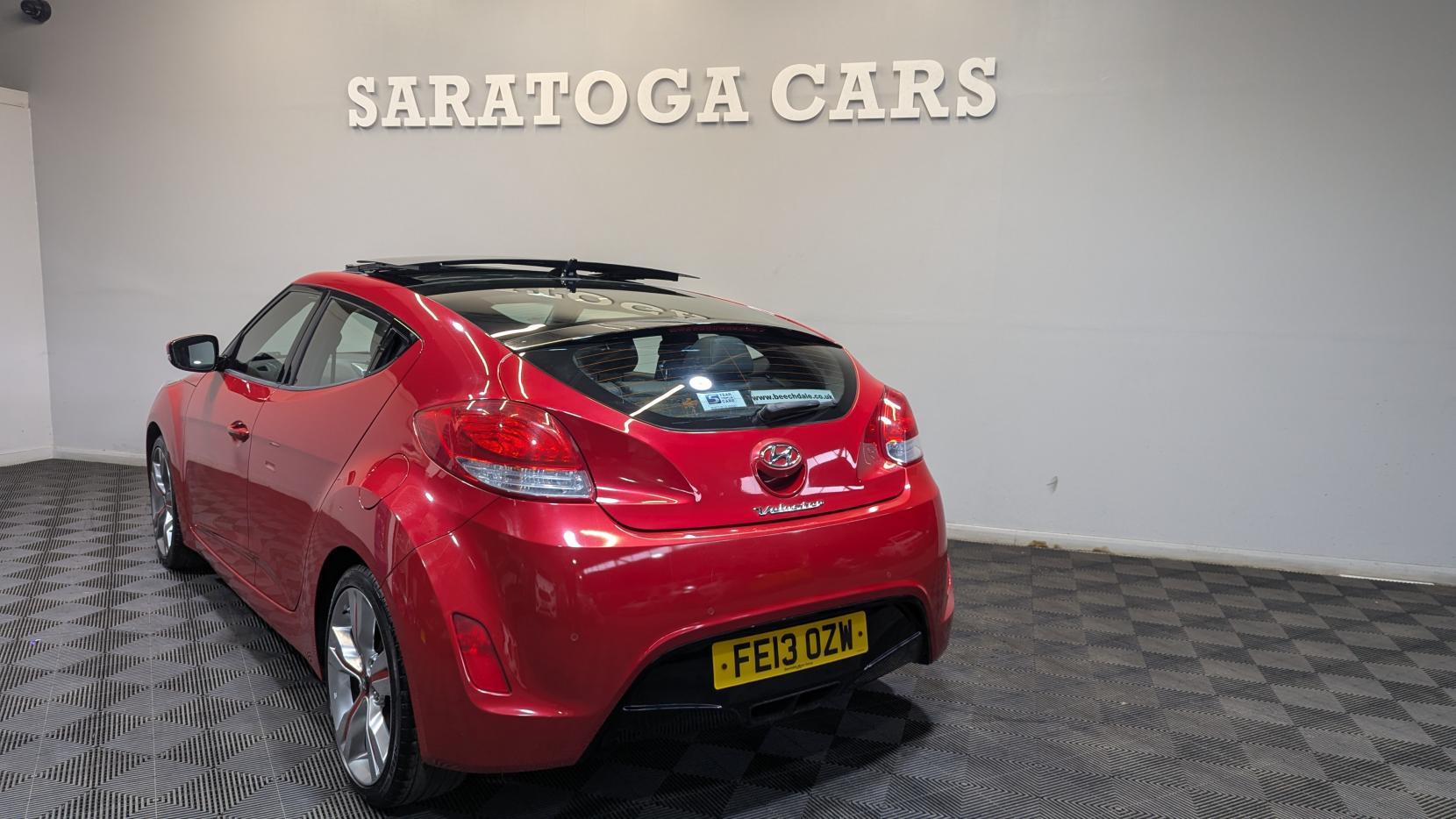 Hyundai Veloster 1.6 GDi Sport Hatchback 4dr Petrol Manual Euro 5 (140 ps)