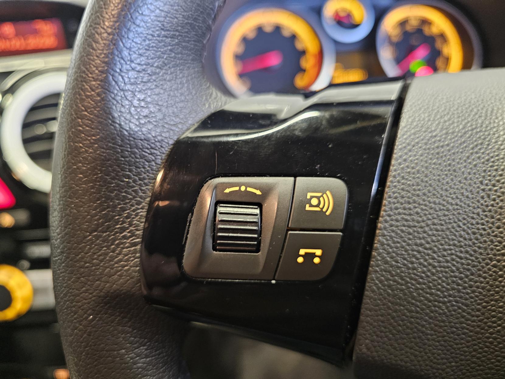 Vauxhall Corsa 1.2 16V Limited Edition Hatchback 3dr Petrol Manual Euro 5 (85 ps)