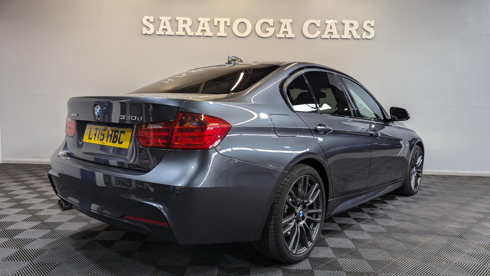 BMW 3 Series 3.0 330d M Sport Saloon 4dr Diesel Auto xDrive Euro 5 (s/s) (258 ps)