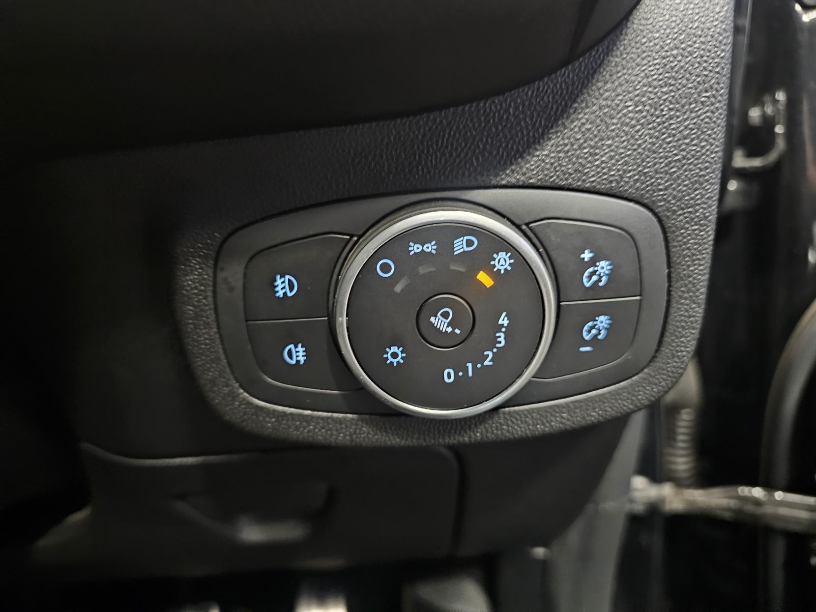 Ford Fiesta 1.0T EcoBoost ST-Line X Hatchback 3dr Petrol Manual Euro 6 (s/s) (140 ps)