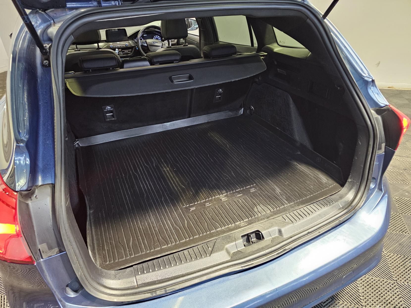 Ford Focus 1.5T EcoBoost ST-Line X Estate 5dr Petrol Manual Euro 6 (s/s) (182 ps)