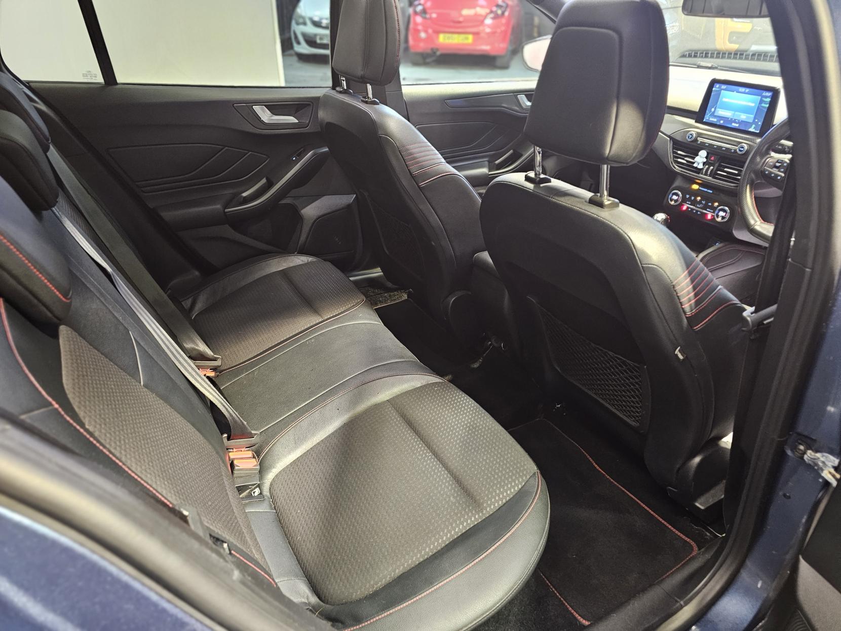 Ford Focus 1.5T EcoBoost ST-Line X Estate 5dr Petrol Manual Euro 6 (s/s) (182 ps)