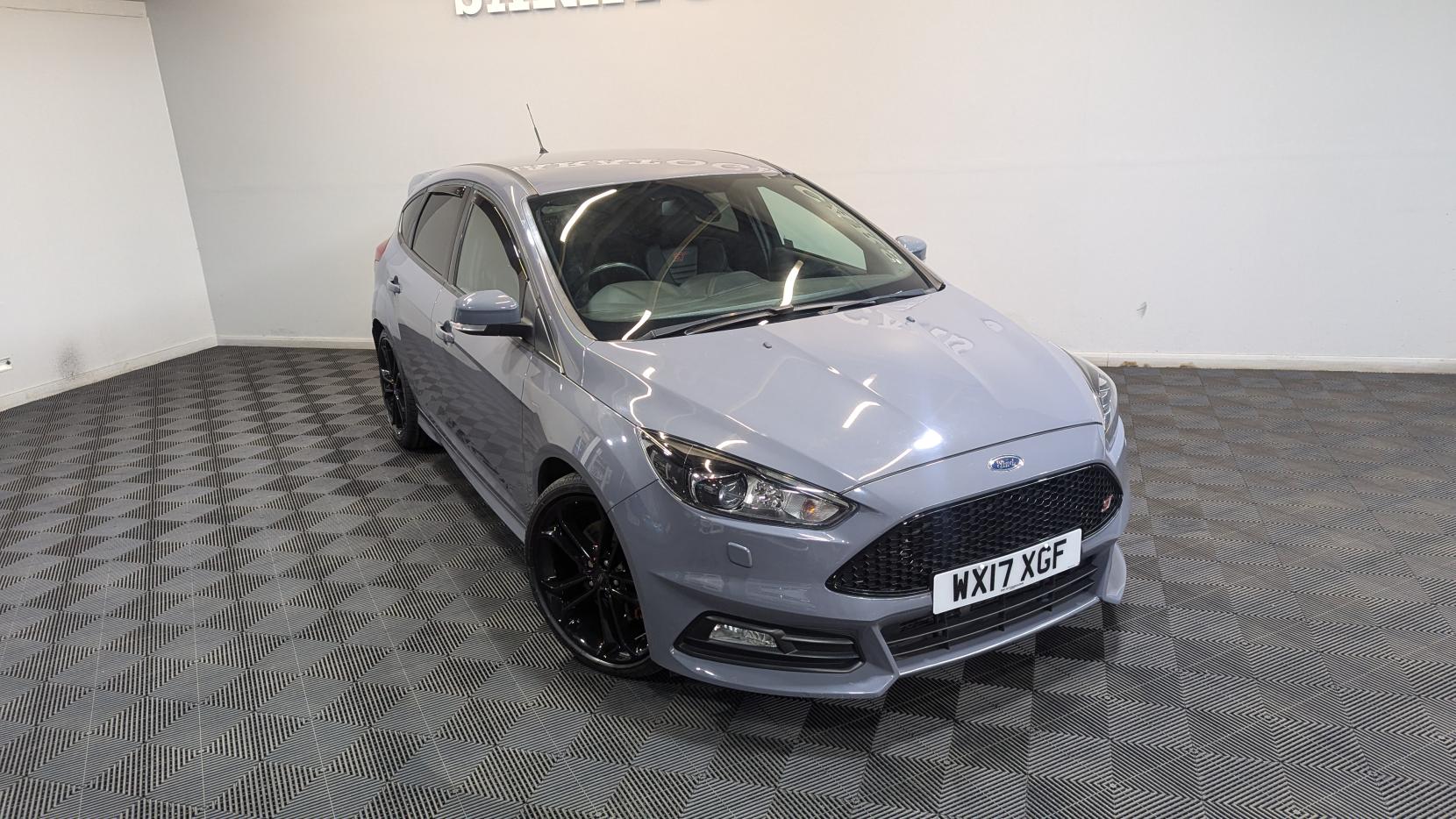 Ford Focus 2.0 TDCi ST-3 Hatchback 5dr Diesel Manual Euro 6 (s/s) (185 ps)