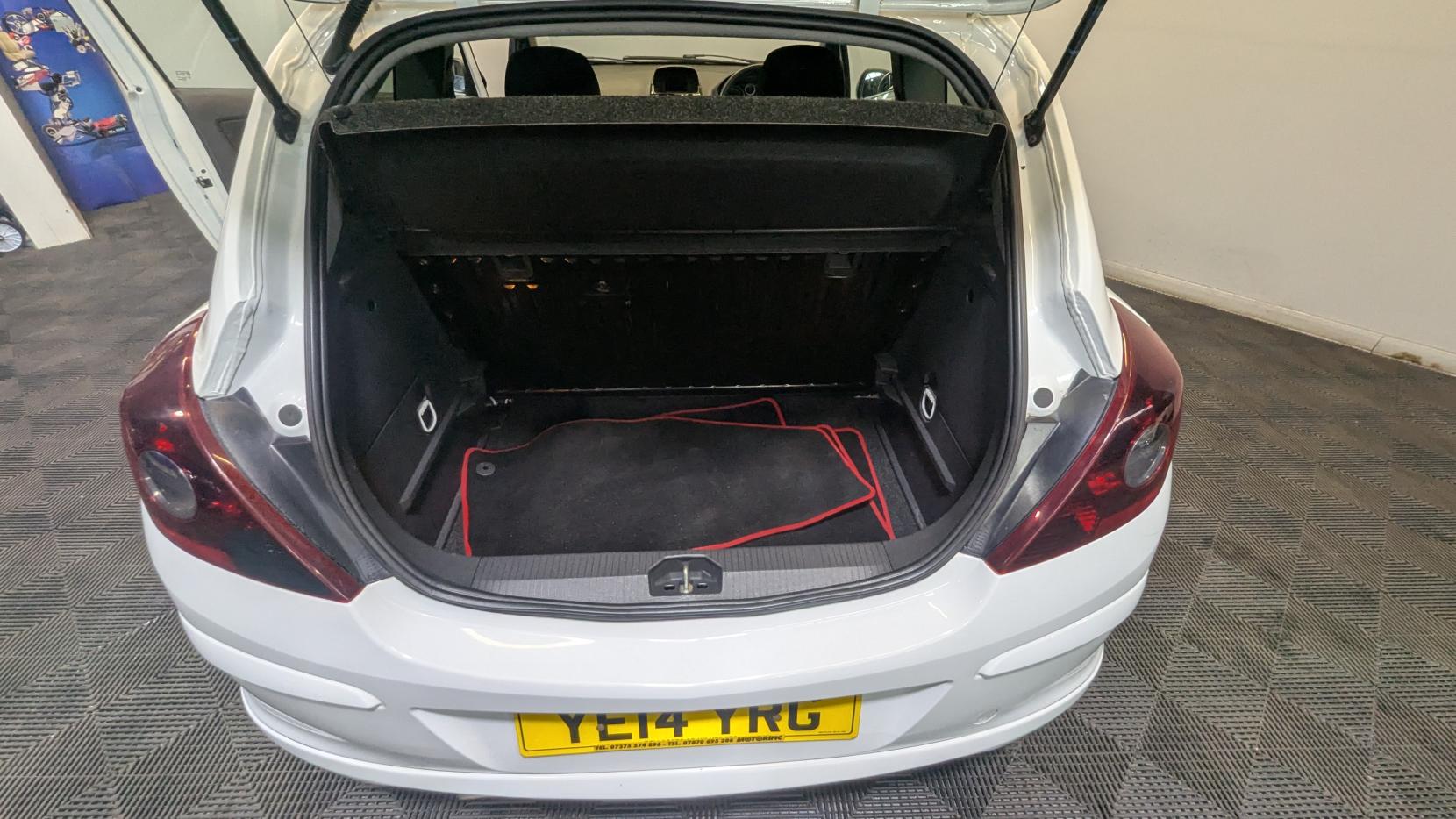 Vauxhall Corsa 1.2 16V Limited Edition Hatchback 3dr Petrol Manual Euro 5 (85 ps)