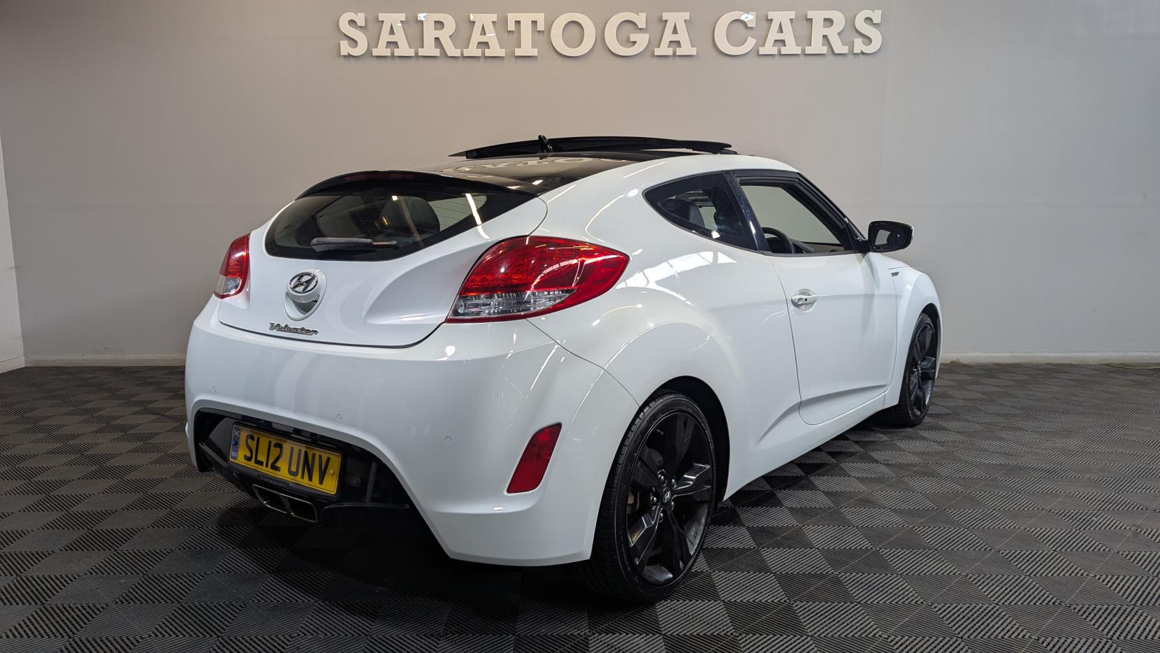 Hyundai Veloster 1.6 GDi Sport Hatchback 4dr Petrol Manual Euro 5 (140 ps)