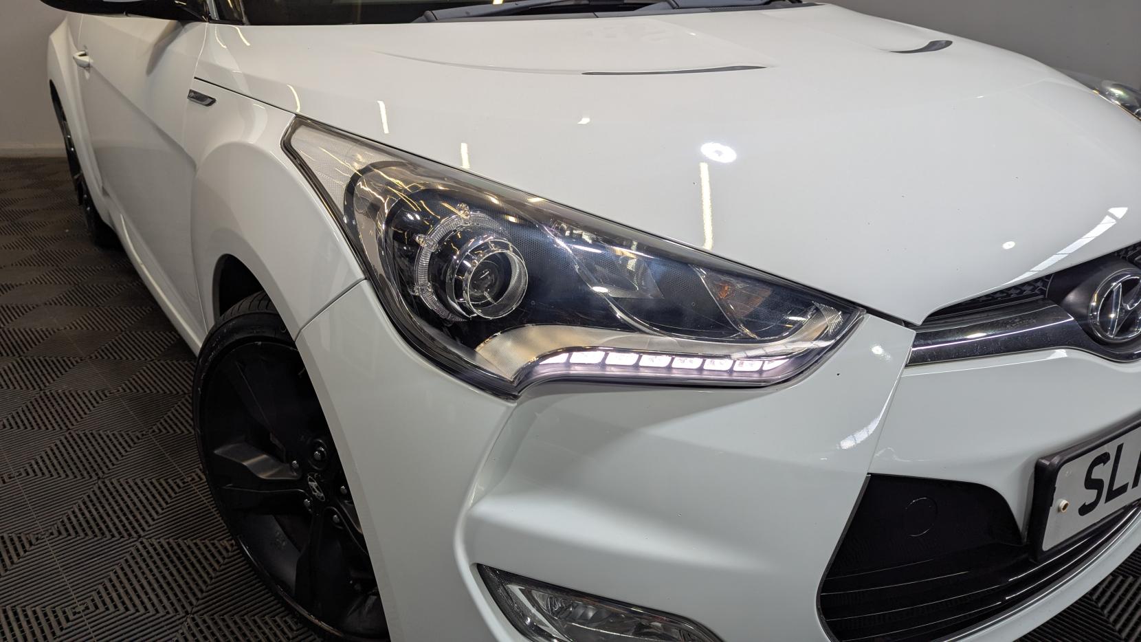 Hyundai Veloster 1.6 GDi Sport Hatchback 4dr Petrol Manual Euro 5 (140 ps)