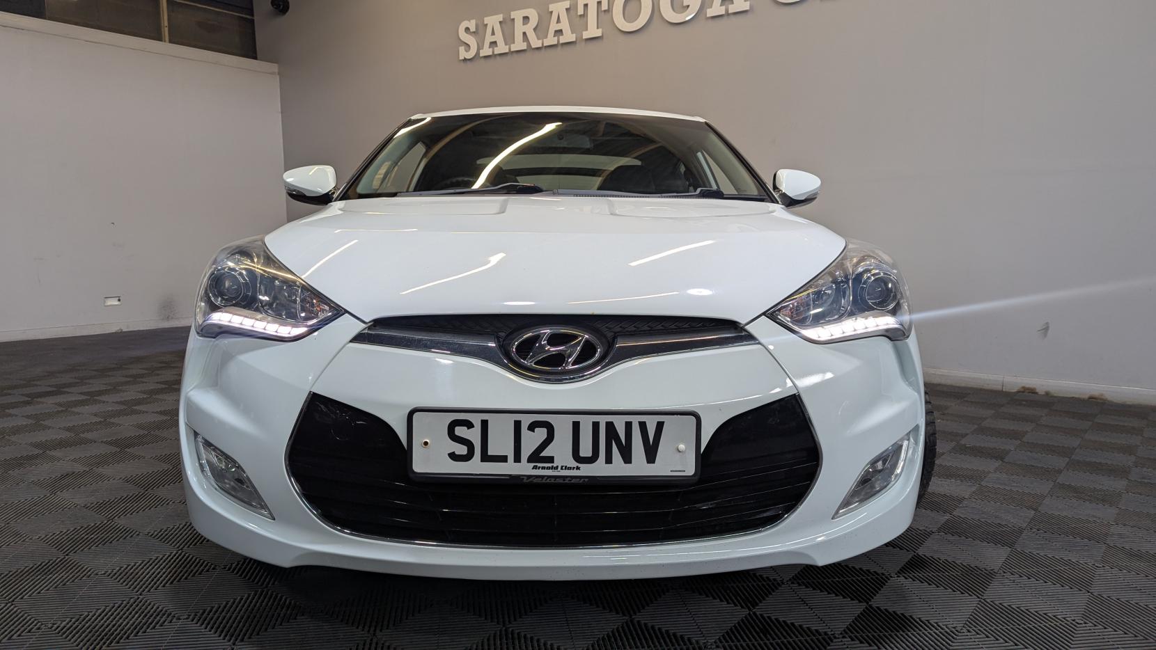 Hyundai Veloster 1.6 GDi Sport Hatchback 4dr Petrol Manual Euro 5 (140 ps)