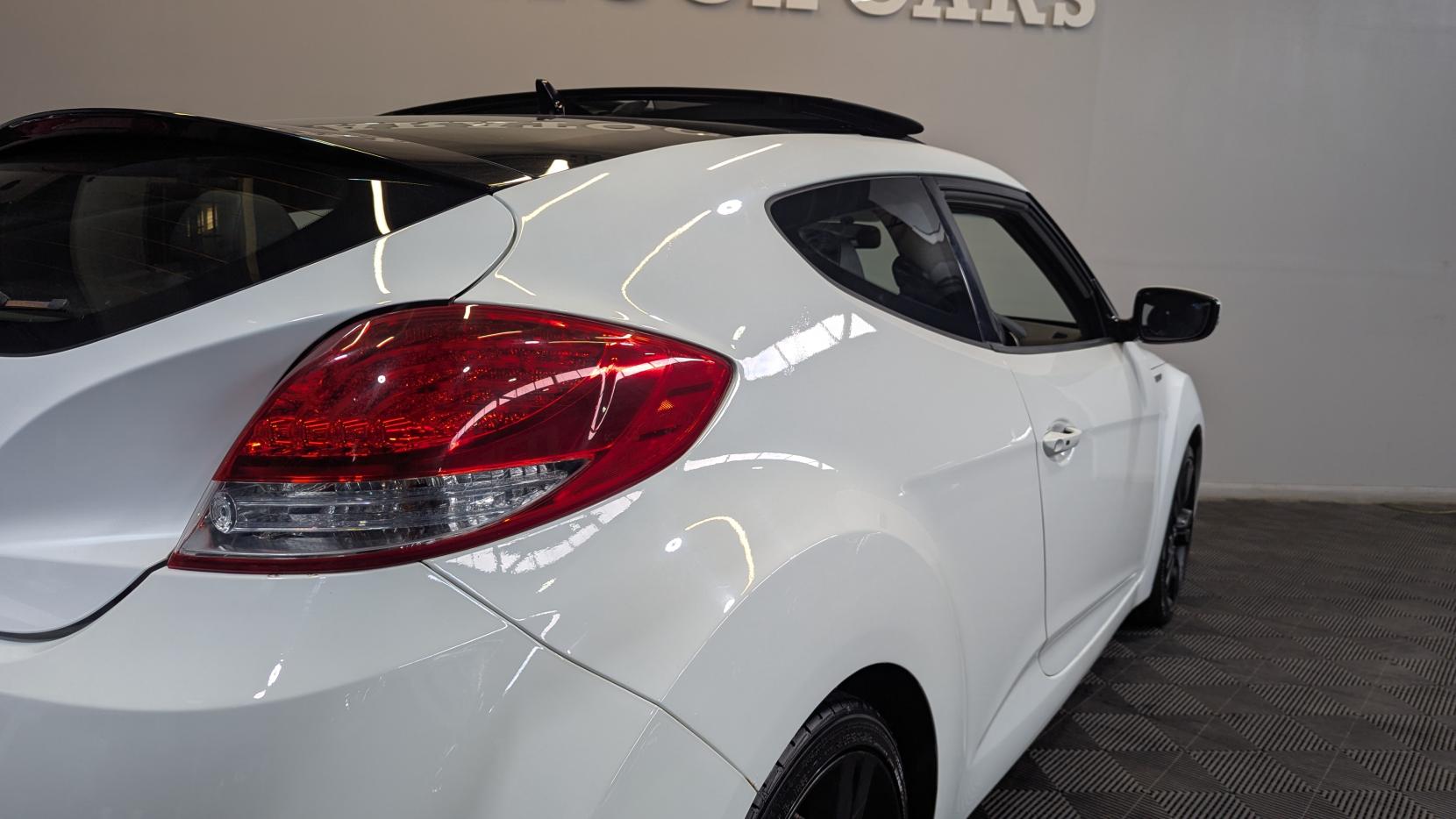 Hyundai Veloster 1.6 GDi Sport Hatchback 4dr Petrol Manual Euro 5 (140 ps)