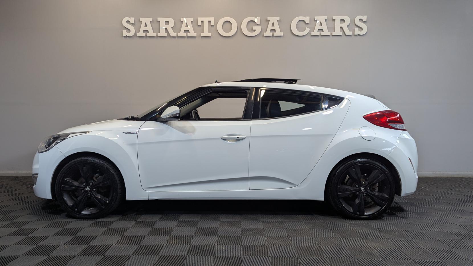 Hyundai Veloster 1.6 GDi Sport Hatchback 4dr Petrol Manual Euro 5 (140 ps)