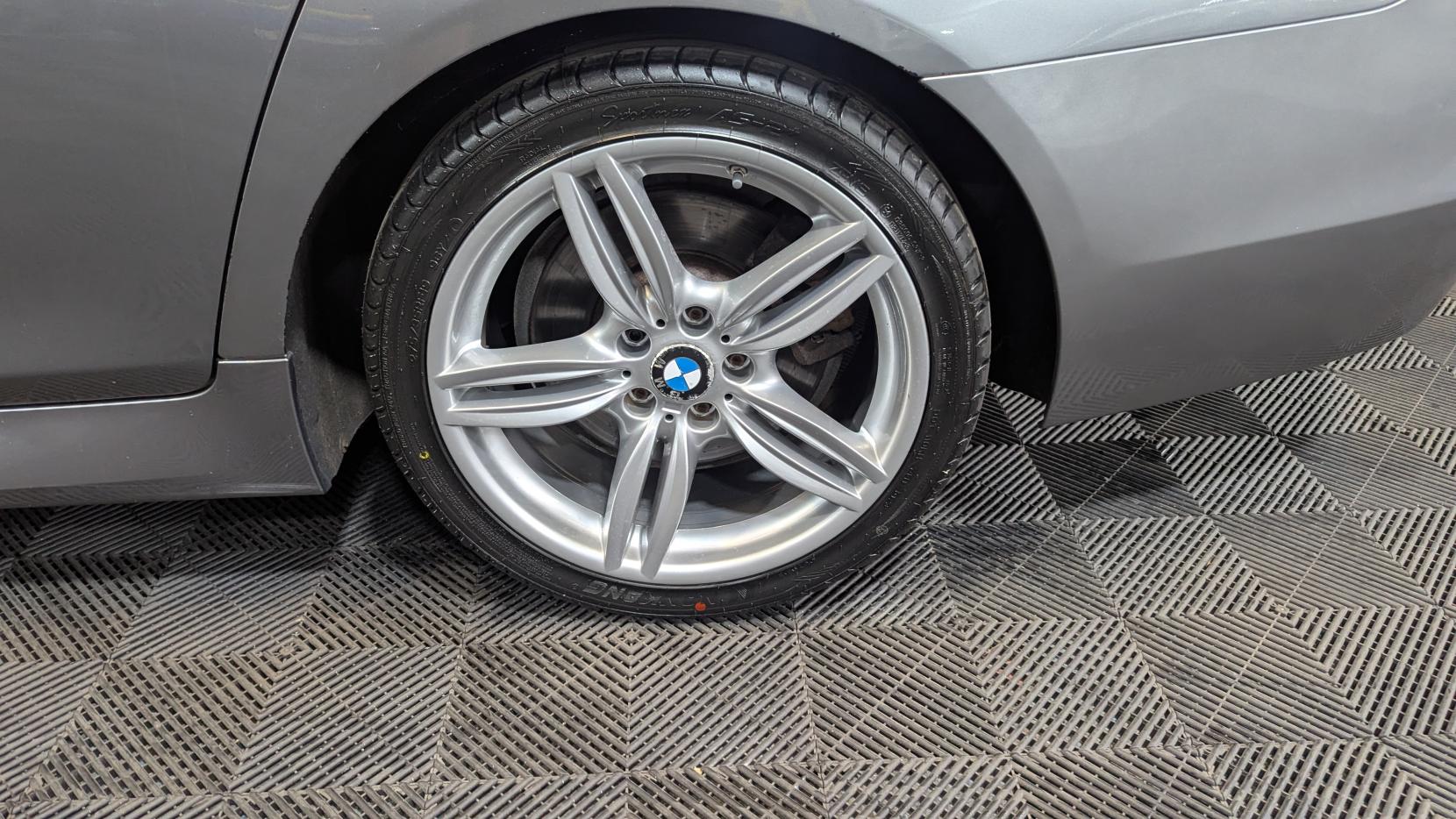 BMW 5 Series 3.0 535d M Sport Saloon 4dr Diesel Auto Euro 6 (s/s) (313 ps)